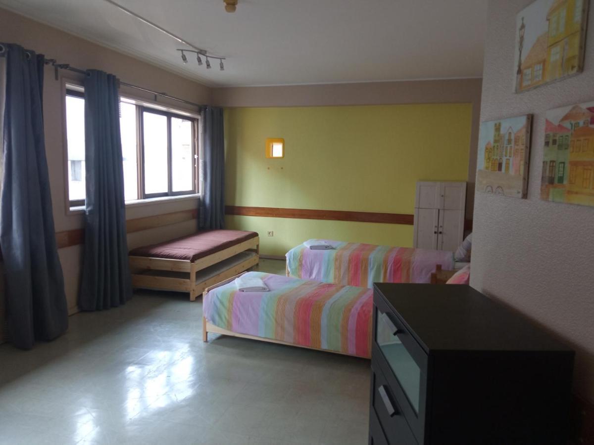 City Drops Hostel Batalhaprivate Room Porto Exterior photo