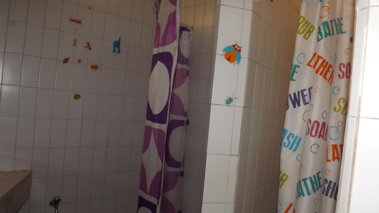 City Drops Hostel Batalhaprivate Room Porto Exterior photo