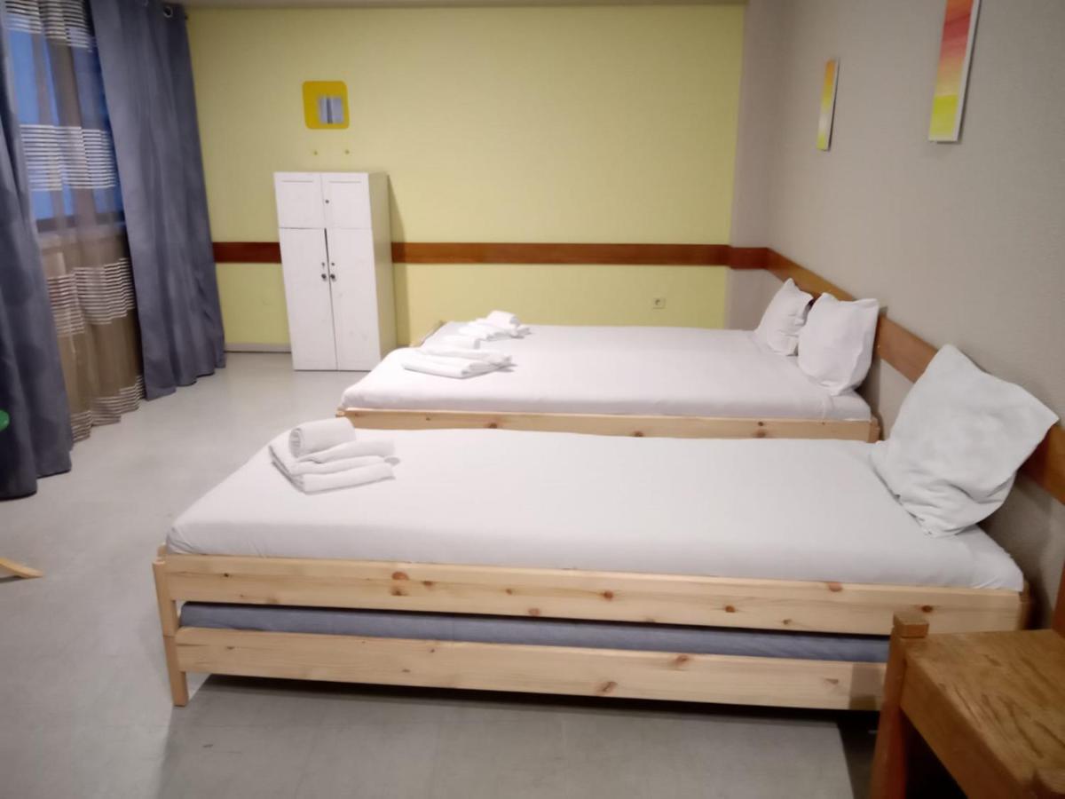 City Drops Hostel Batalhaprivate Room Porto Exterior photo