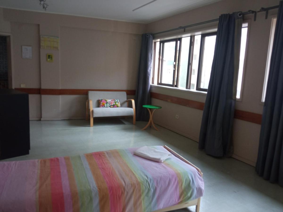 City Drops Hostel Batalhaprivate Room Porto Exterior photo